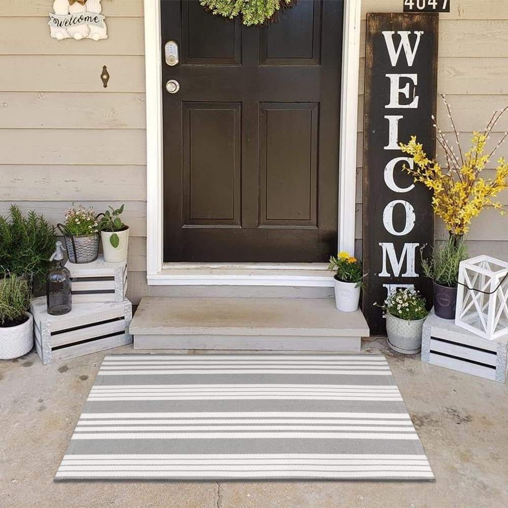 Front Door Mat Outdoor 24"X35" Front Door Rug Gray and White Striped Outdoor Rugs Washable Entry Rug Indoor Door Mats Cotton Woven Small Area Rugs for Entrance/Porch/Kitchen/Entryway